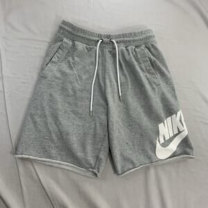 Nike Sportswear Club Fleece Shorts Men's Size M Logo Print Bottoms Gray Distress